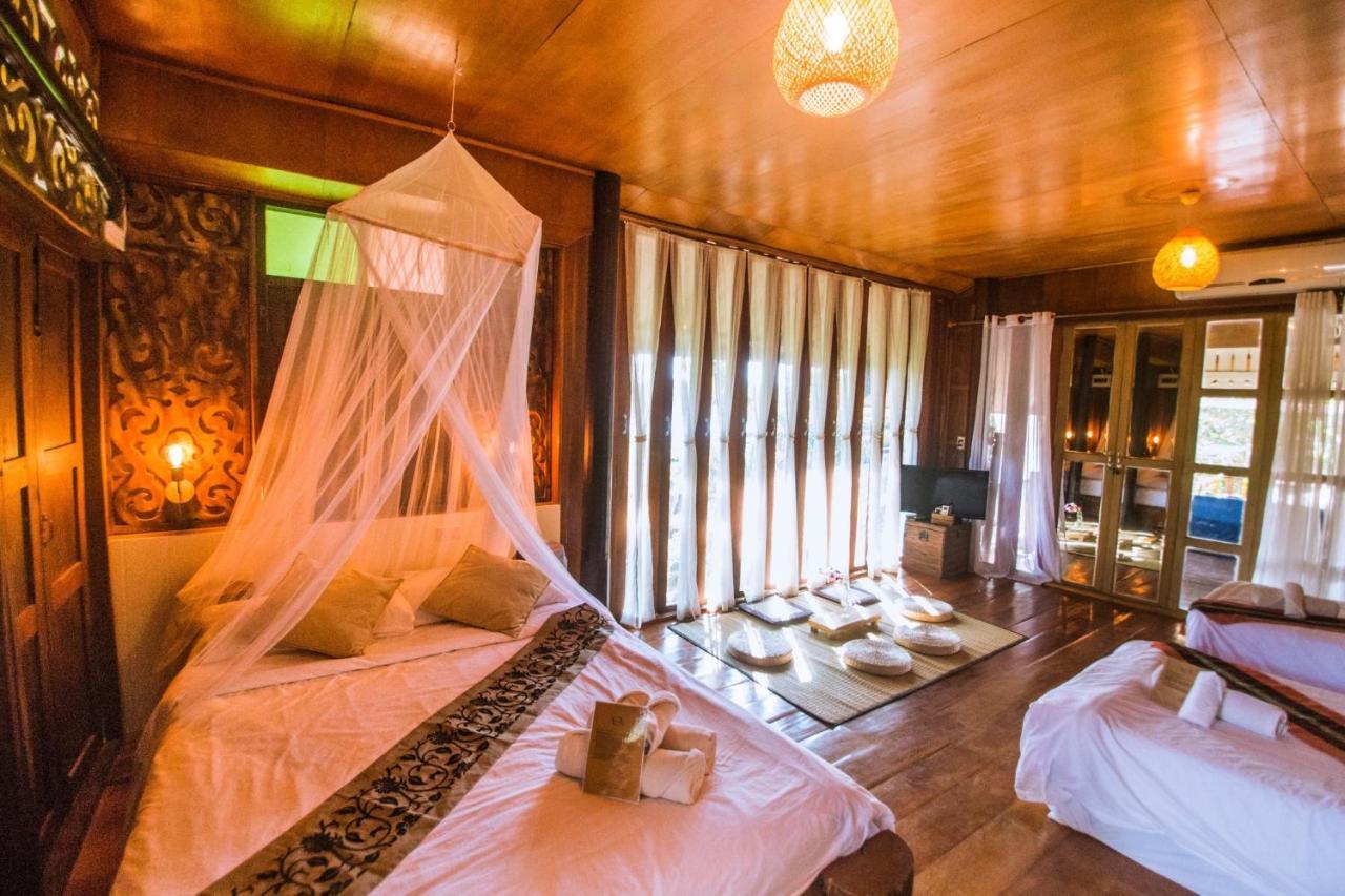 The Antique Riverside Resort Banpong Kültér fotó
