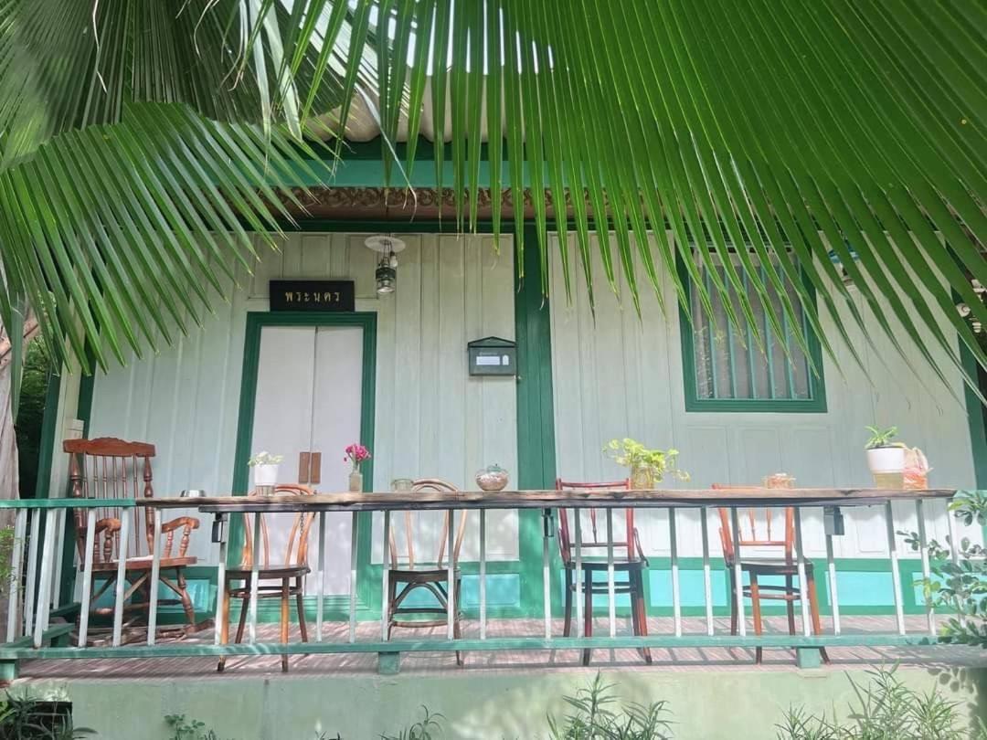 The Antique Riverside Resort Banpong Kültér fotó