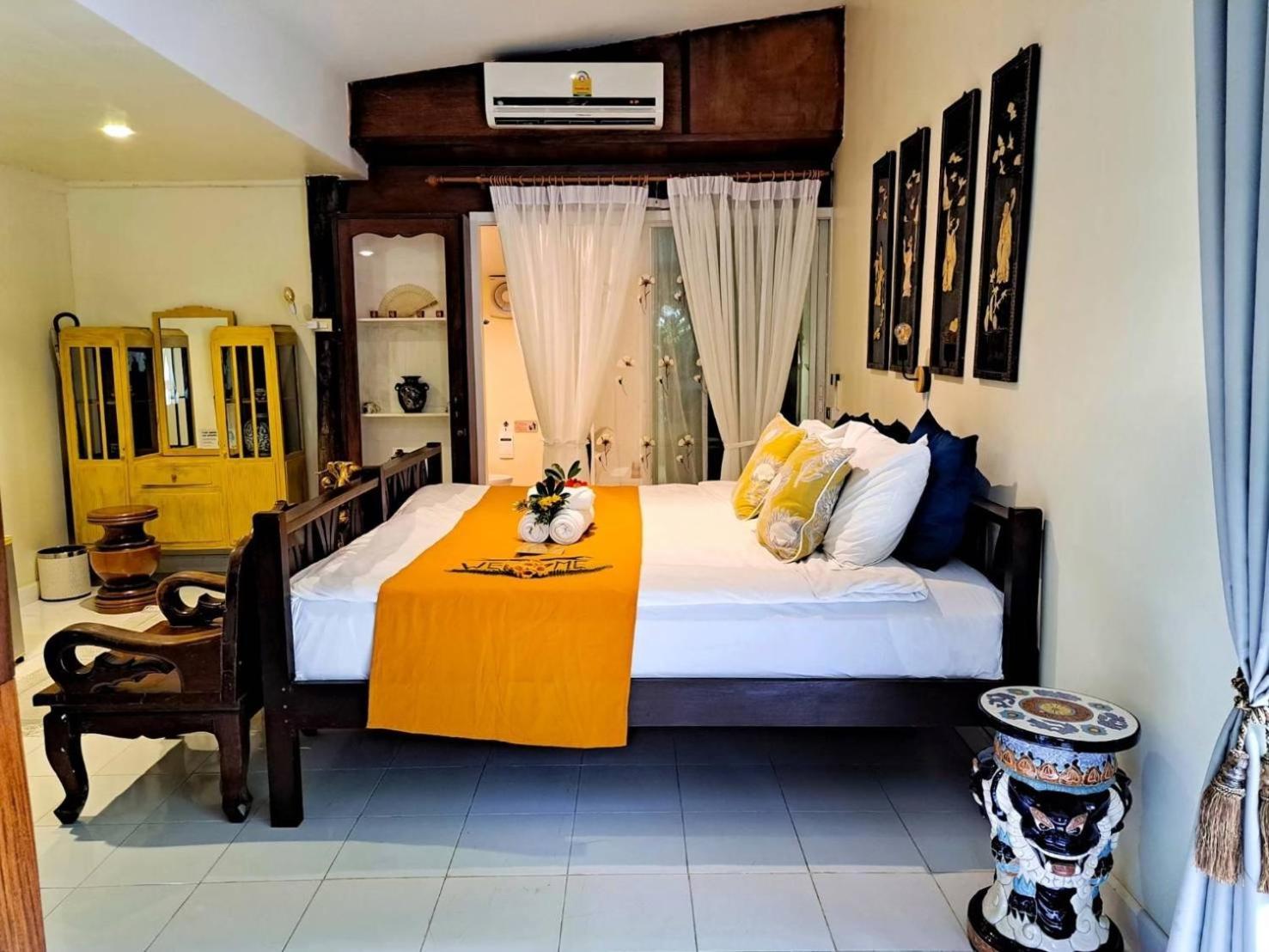 The Antique Riverside Resort Banpong Kültér fotó